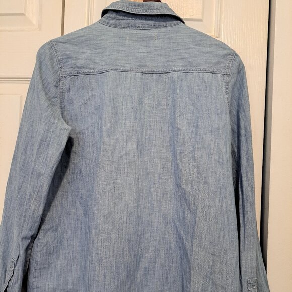 Oldy Navy Button Down Light Denim/Cotton Shirt - Picture 5 of 7